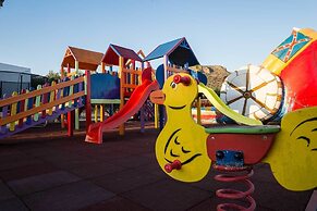 Paradisio Baby and Kinder Hotel