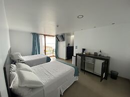 Galapagos Sunset Hotel