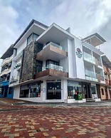 Galapagos Sunset Hotel