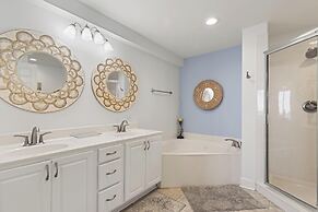 Sunrise Beach Resort by Panhandle Getaways