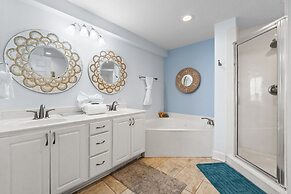 Sunrise Beach Resort by Panhandle Getaways