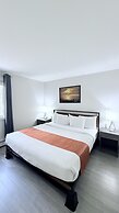 Amber Hotel