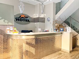 Amber Hotel