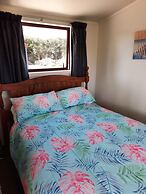 Glenavys Waitaki River Motor Camp - Caravan Park