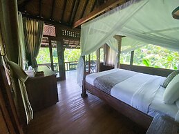 Gusde Tranquil Villas by EPS