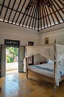 Gusde Tranquil Villas by EPS