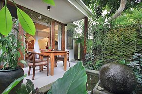 Gusde Tranquil Villas by EPS