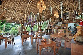 Gusde Tranquil Villas by EPS