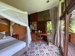 Gusde Tranquil Villas by EPS