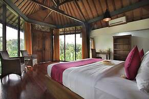 Gusde Tranquil Villas by EPS