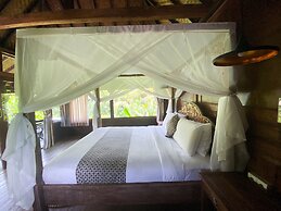 Gusde Tranquil Villas by EPS