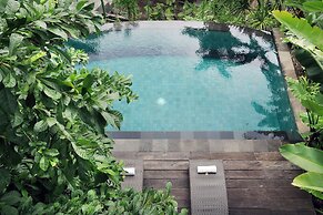 Gusde Tranquil Villas by EPS