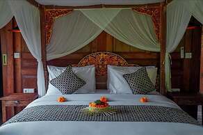 Gusde Tranquil Villas by EPS