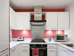 Coast & City Apartments