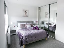 Coast & City Apartments