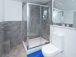 Coast & City Apartments