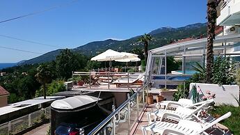 Villa Roses Apartments & Wellness