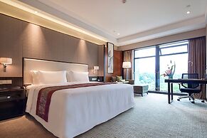Howard Johnson Jinyi Hotel Chongqing