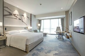 DoubleTree by Hilton Hotel Shenzhen Longhua