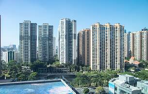 DoubleTree by Hilton Hotel Shenzhen Longhua