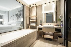 DoubleTree by Hilton Hotel Shenzhen Longhua