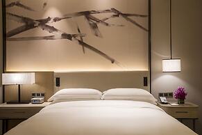 DoubleTree by Hilton Hotel Shenzhen Longhua