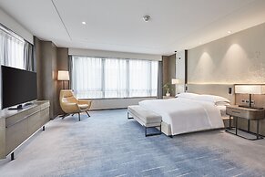 DoubleTree by Hilton Hotel Shenzhen Longhua