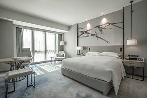 DoubleTree by Hilton Hotel Shenzhen Longhua