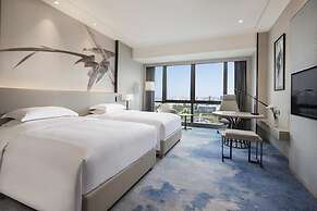 DoubleTree by Hilton Hotel Shenzhen Longhua
