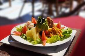 Hôtel Les Ambassadeurs