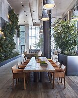 1 Hotel Brooklyn Bridge