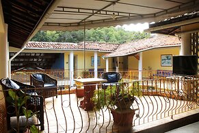 Marlim Porto Hotel