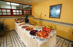 Marlim Porto Hotel