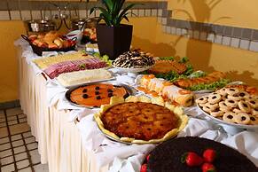 Marlim Porto Hotel