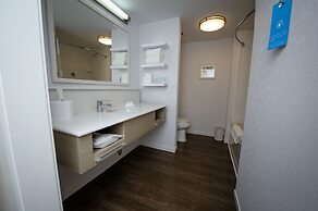 Hampton Inn & Suites by Hilton Truro