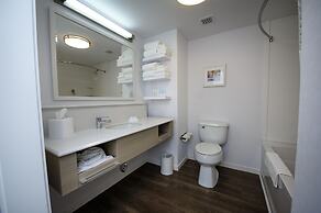 Hampton Inn & Suites by Hilton Truro