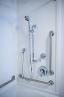 Hampton Inn & Suites by Hilton Truro