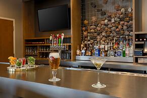 DoubleTree by Hilton Evansville