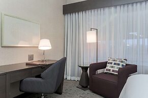 DoubleTree by Hilton Evansville