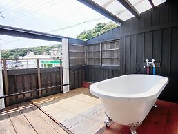 Minshuku Inn Shirahama Ekinoyado