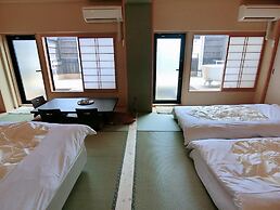 Minshuku Inn Shirahama Ekinoyado