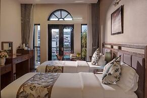 Canvas Sapa Legend Hotel