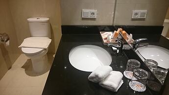 Aria Centra Hotel Surabaya