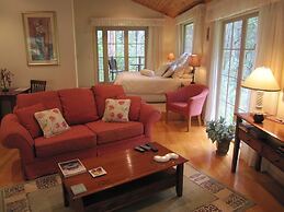 Myers Creek Cascades Luxury Cottages