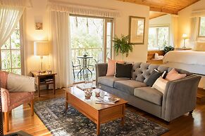 Myers Creek Cascades Luxury Cottages