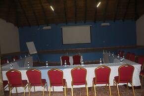 Pelican Lodge and Camping