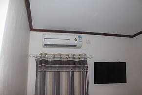 Pelican Lodge and Camping