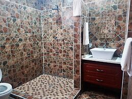 Pelican Lodge and Camping