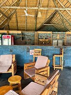Pelican Lodge and Camping
