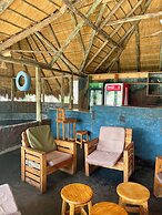 Pelican Lodge and Camping